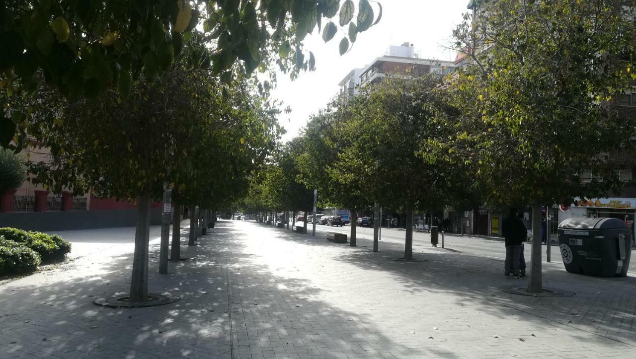 Temporary Alicante Tm Bagian luar foto